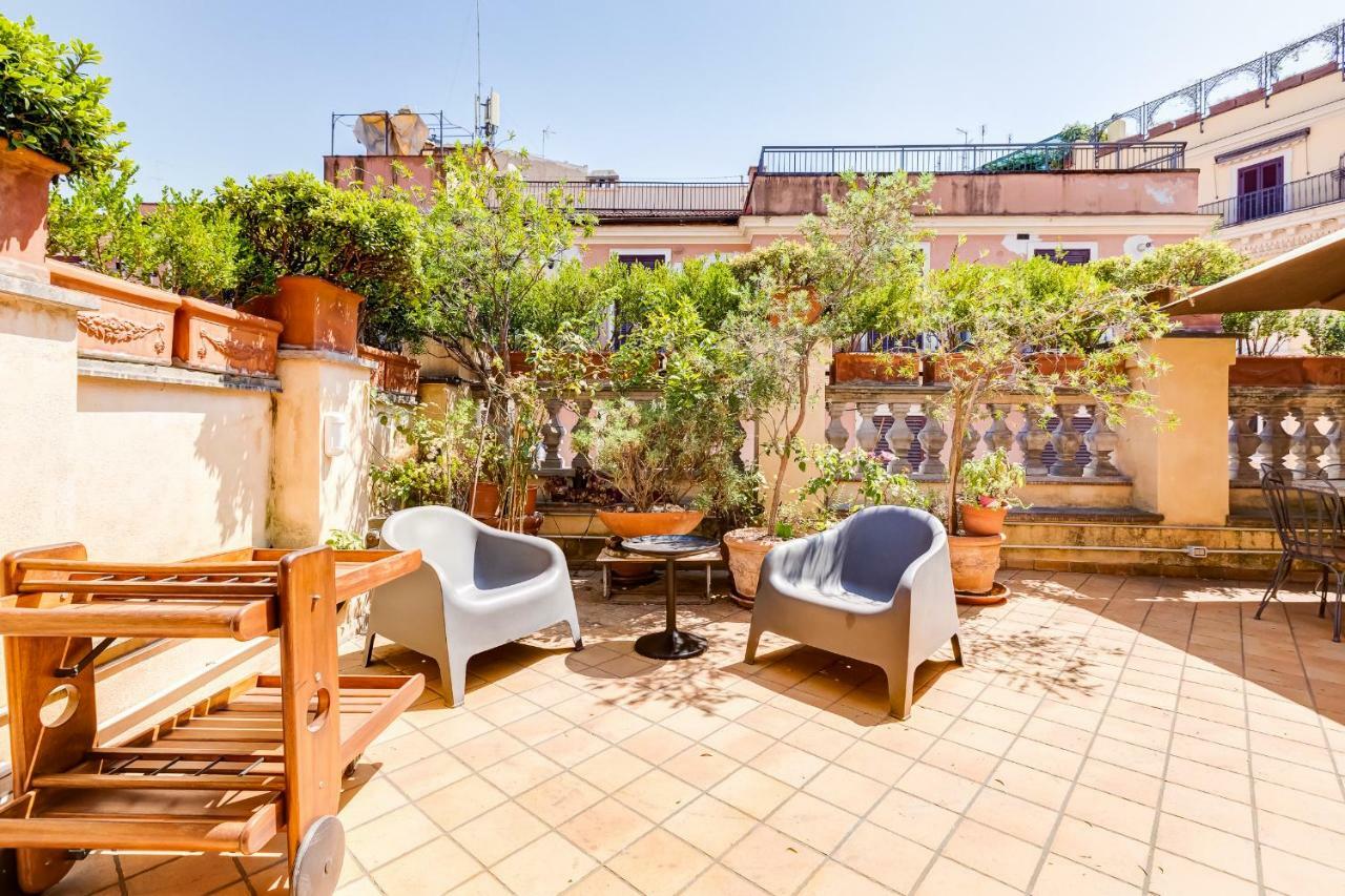 Colosseum Terrace Apartment Рим Экстерьер фото