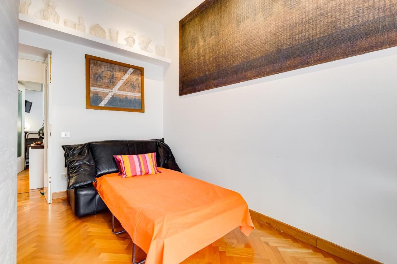 Colosseum Terrace Apartment Рим Экстерьер фото